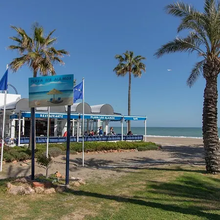 Bayside Studio In Los Alamos Beach アパート